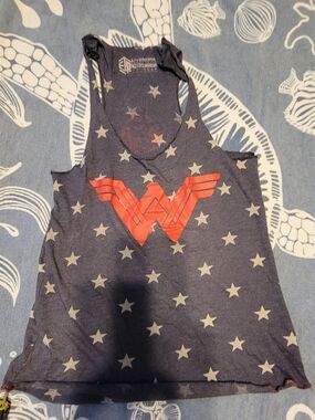 Wonder Woman Star Print Tank Top - Red on Navy